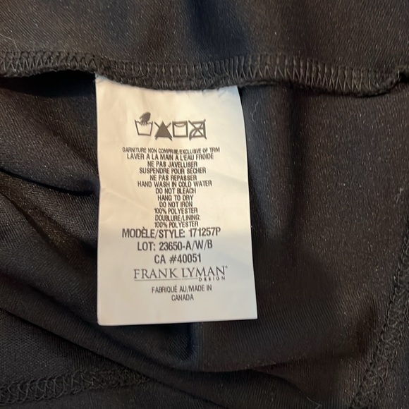 Frank Lyman Stylish cape style pullover/satin trim on "Kimono" sleeve top Size 8 - Picture 6 of 7